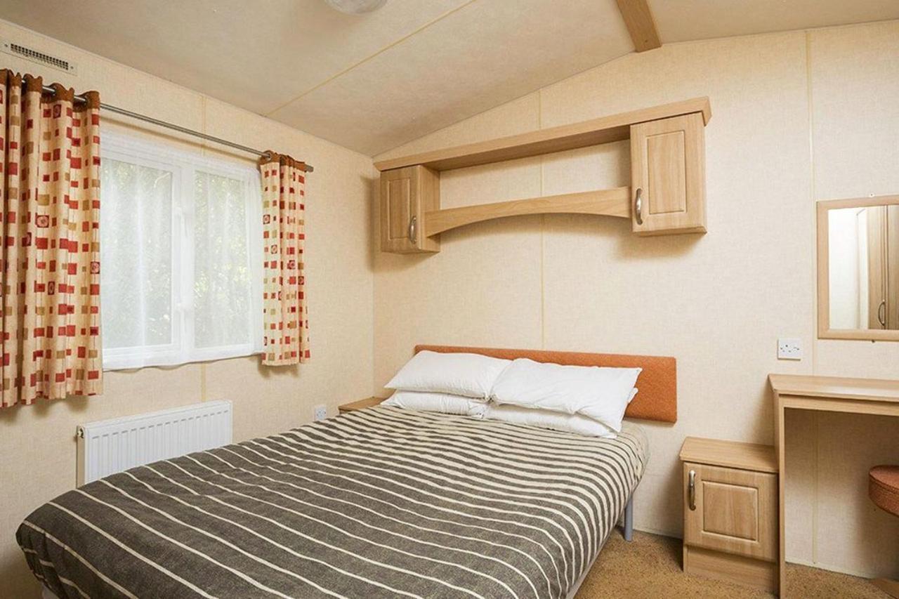 Whitecliff Bay Holiday Park Bembridge Bagian luar foto