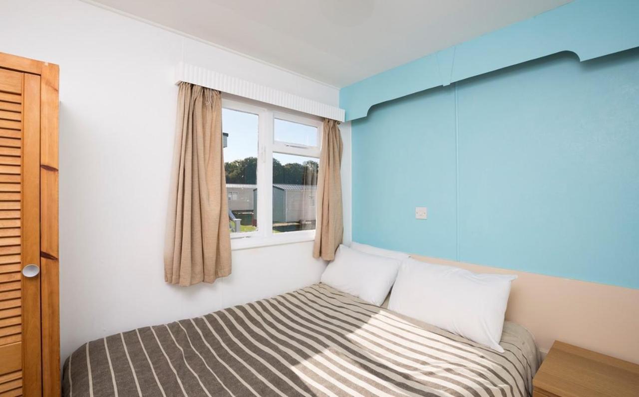 Whitecliff Bay Holiday Park Bembridge Bagian luar foto