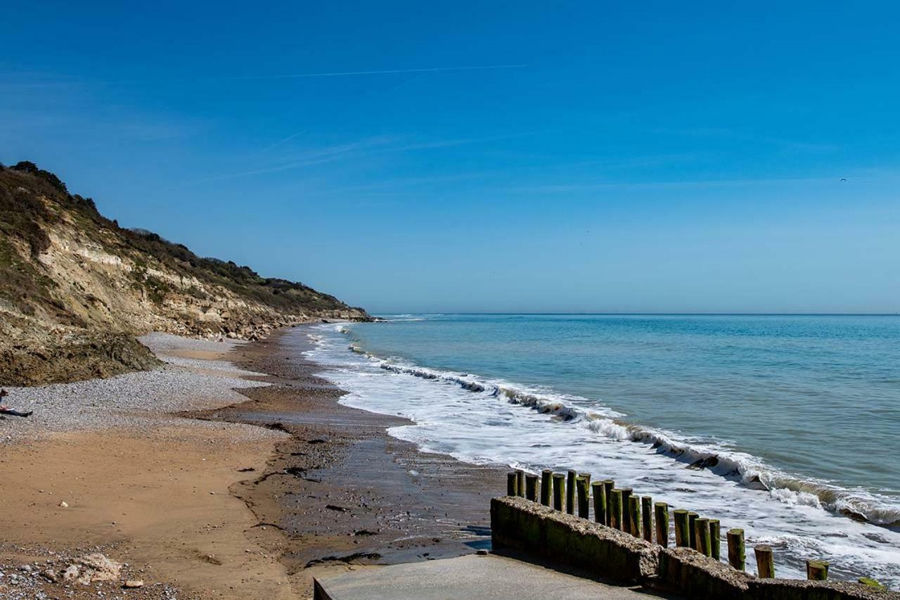 Whitecliff Bay Holiday Park Bembridge Bagian luar foto