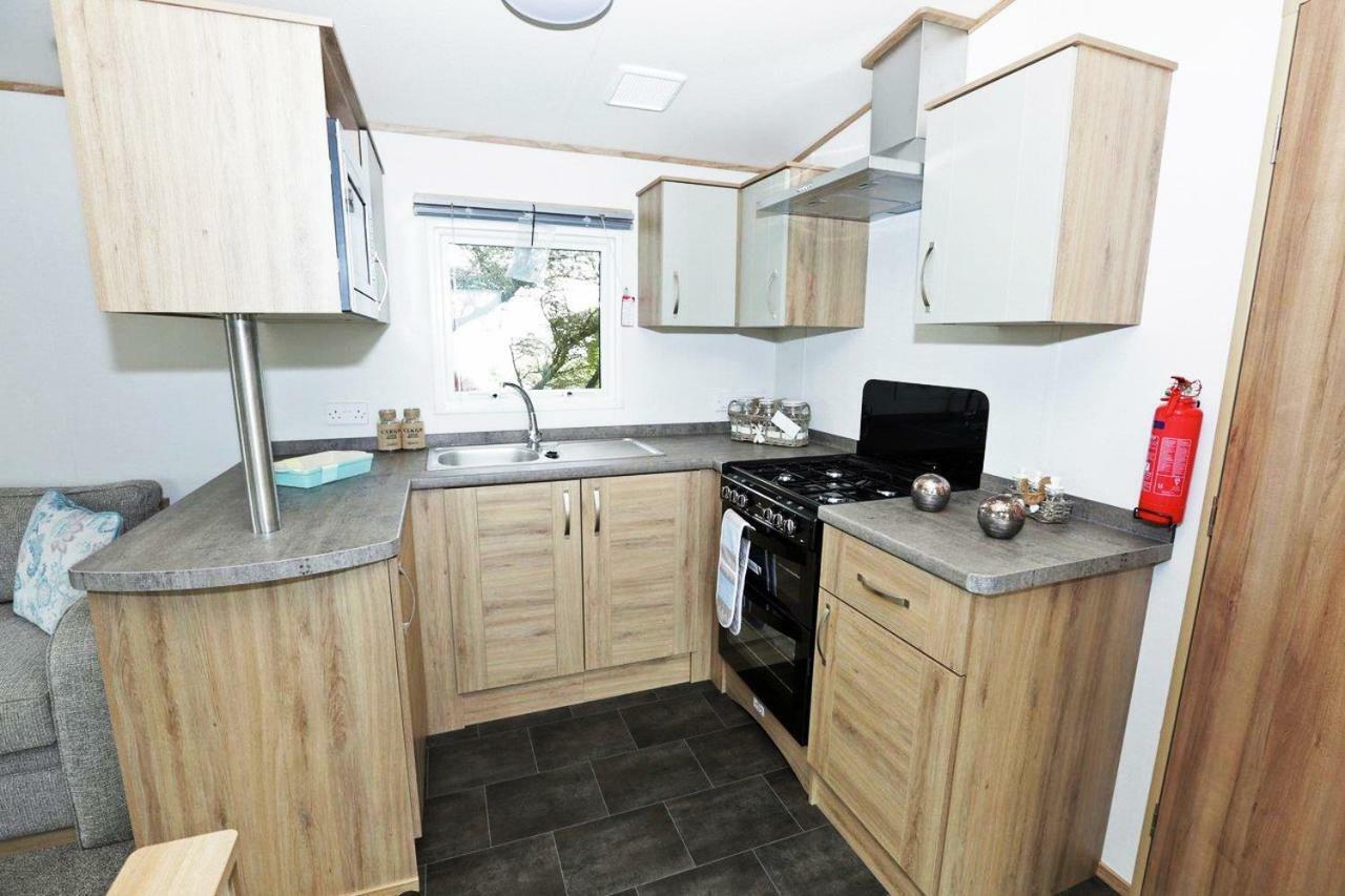 Whitecliff Bay Holiday Park Bembridge Bagian luar foto